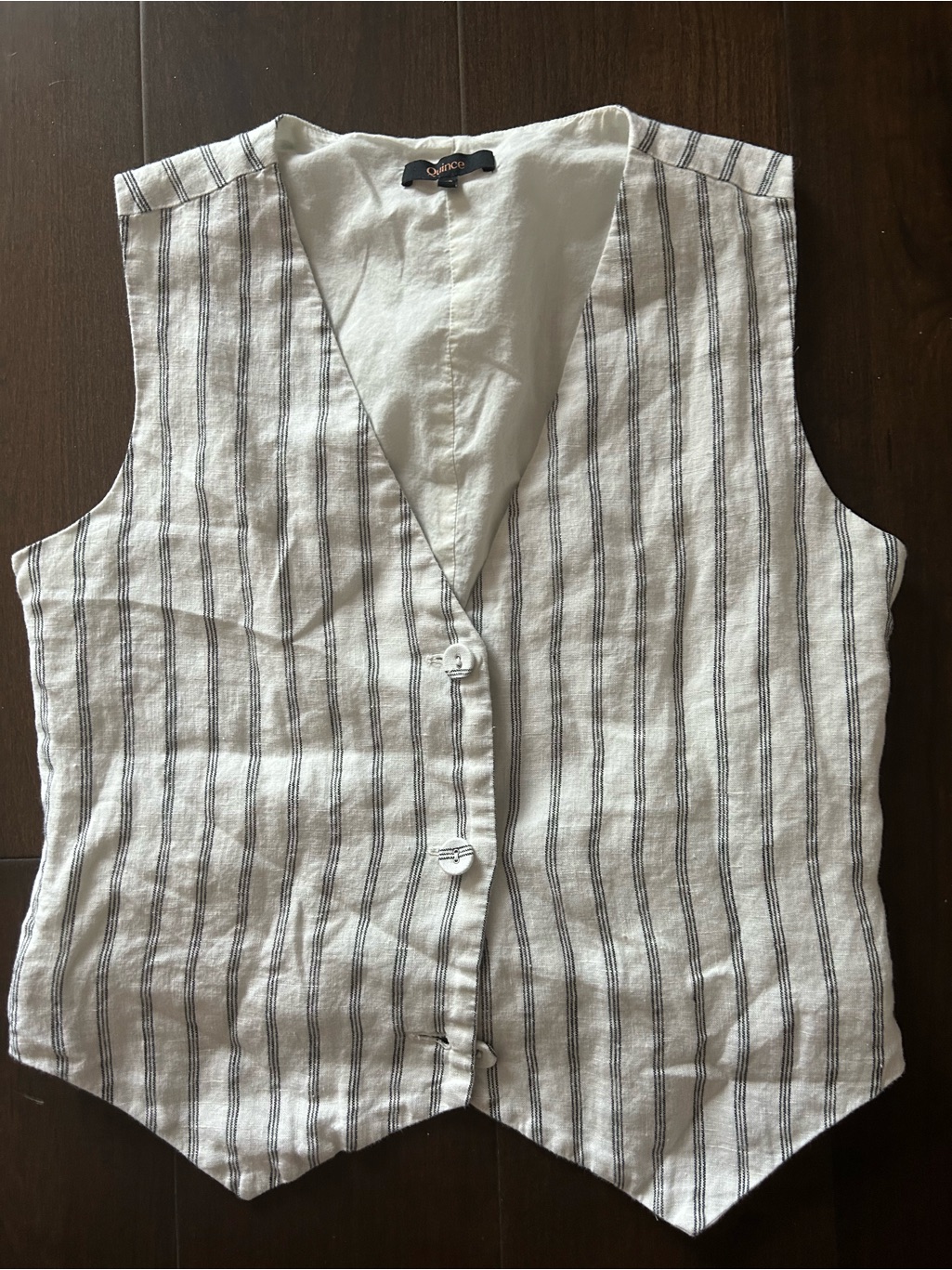 Quince White Linen Vest With Black Label Detail